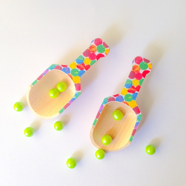 Hungry Little Caterpillar wooden scoops - Bespoke Party Products