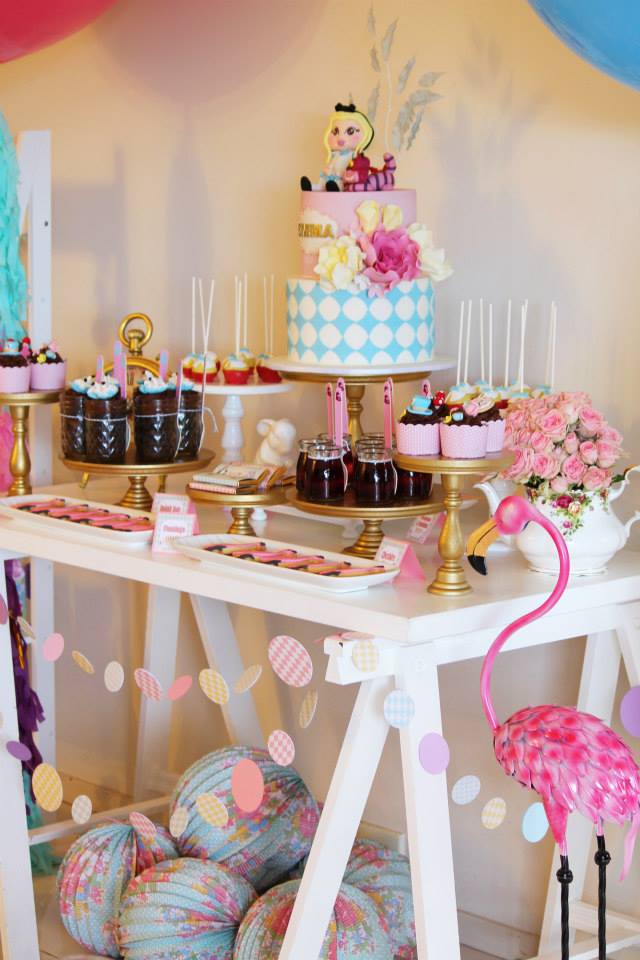 Alice in wonderland party - Theme My Party (also created the cupcakes, cookies, cakepops)