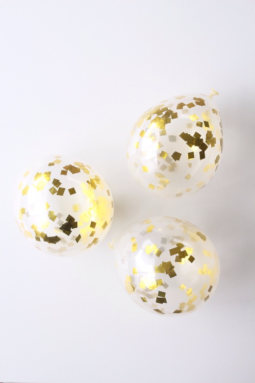 Gold confetti mini balloons - Butterfly Kisses Celebrations