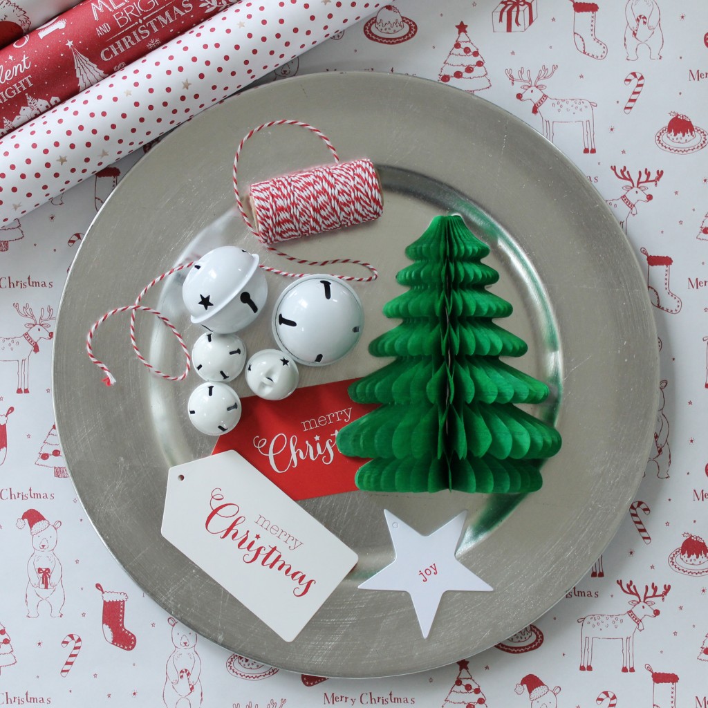 Red and white christmas wrapping accessories - The Party Parlour