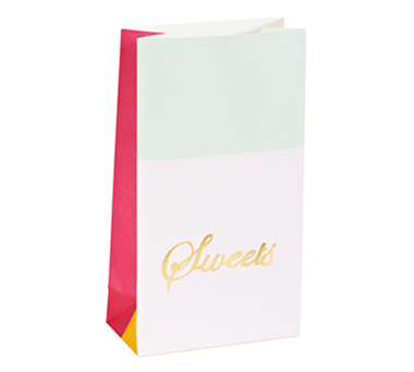 Golden sweets party bag - Love The Occasion