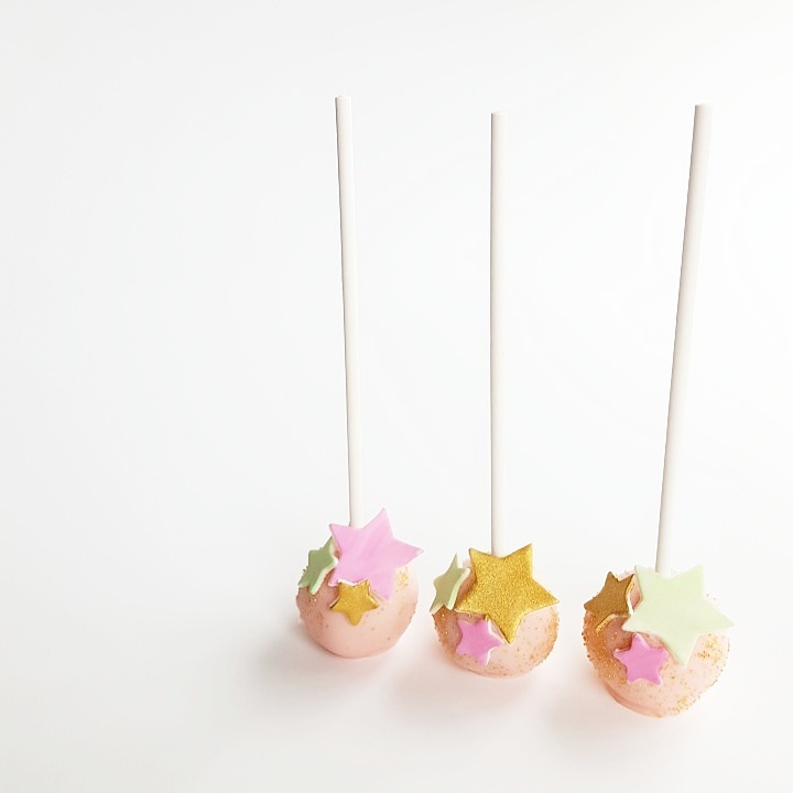 Twinkle Twinkle little star cake pops - Frosted by Nicci (Melbourne)