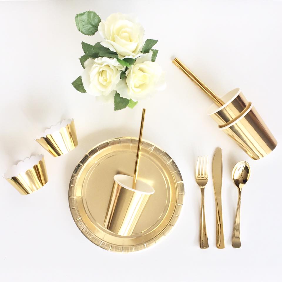 gold party tableware