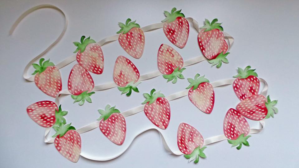 strawberry decorations