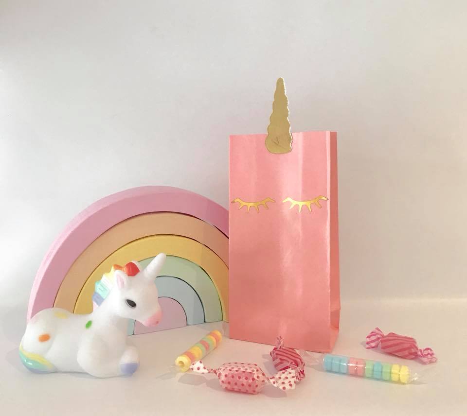 unicorn gift bag stickers